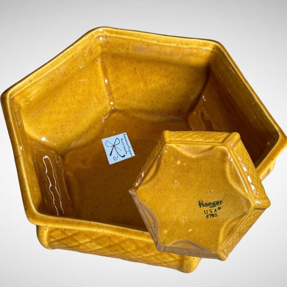 Haeger USA Pottery 793 Hexagon Mid-Century Planter Dish